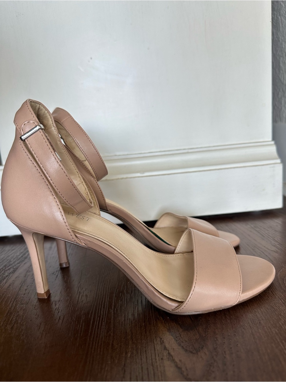 Nine West Nude Ankle-Strap Heels 8.5 - Picture 2 of 6